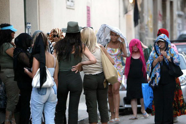 Prostitutes Alba Iulia, Where find a prostitutes in Romania